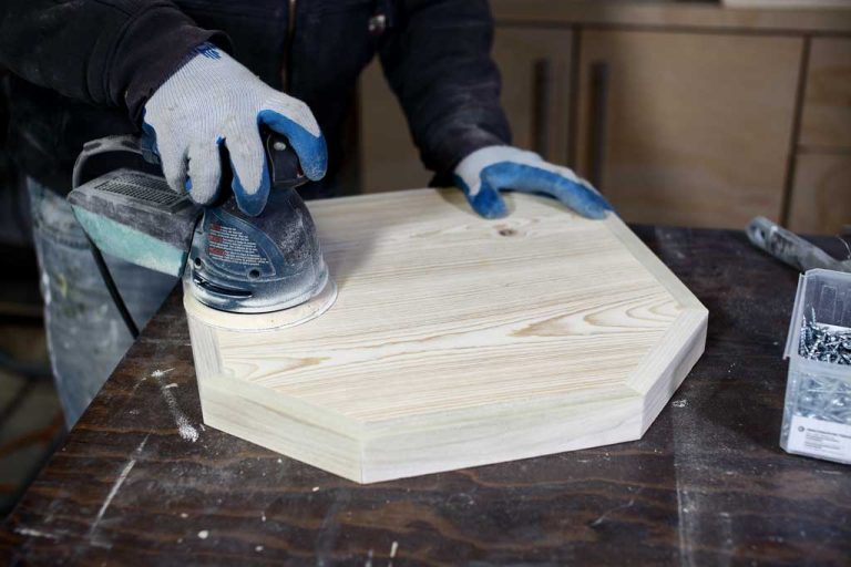 How to Build a DIY Farmhouse End Table - TheDIYPlan
