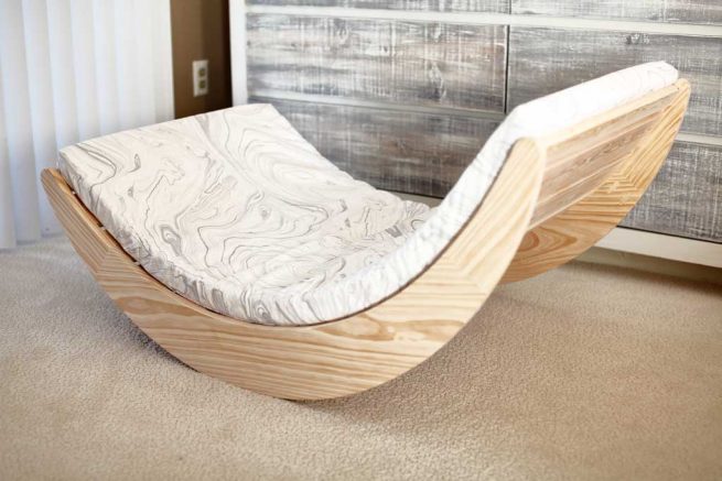 How to Build a DIY Floor Rocking Chair (Dangerous Curve) - TheDIYPlan