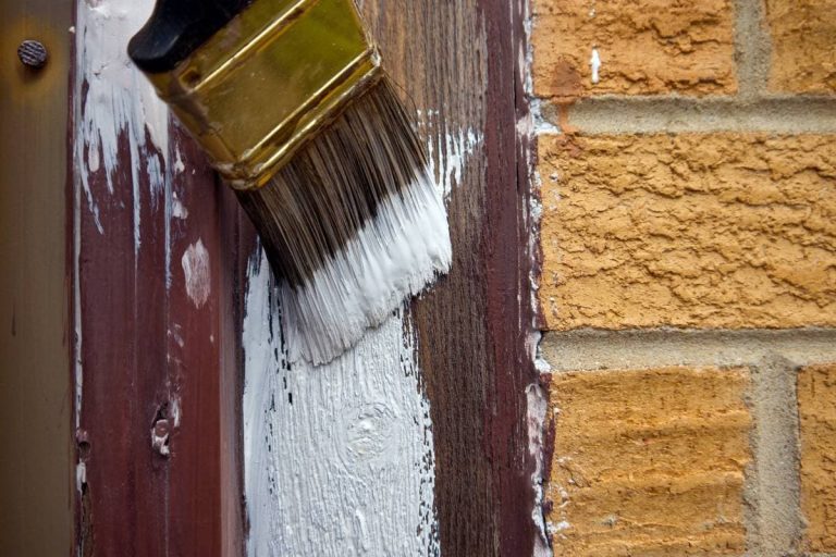 Why Does Your Trim Paint Looks Streaky? Causes and Fixes TheDIYPlan